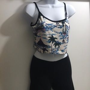 ✨(5 for $20)Tank Top & Black Laced Knee Length Leggings✨